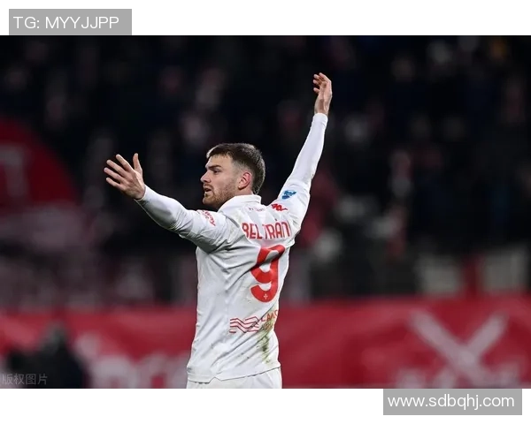 佛罗伦萨从争冠到垫底崩盘内幕曝光：一场怎样的窒息式坠落？